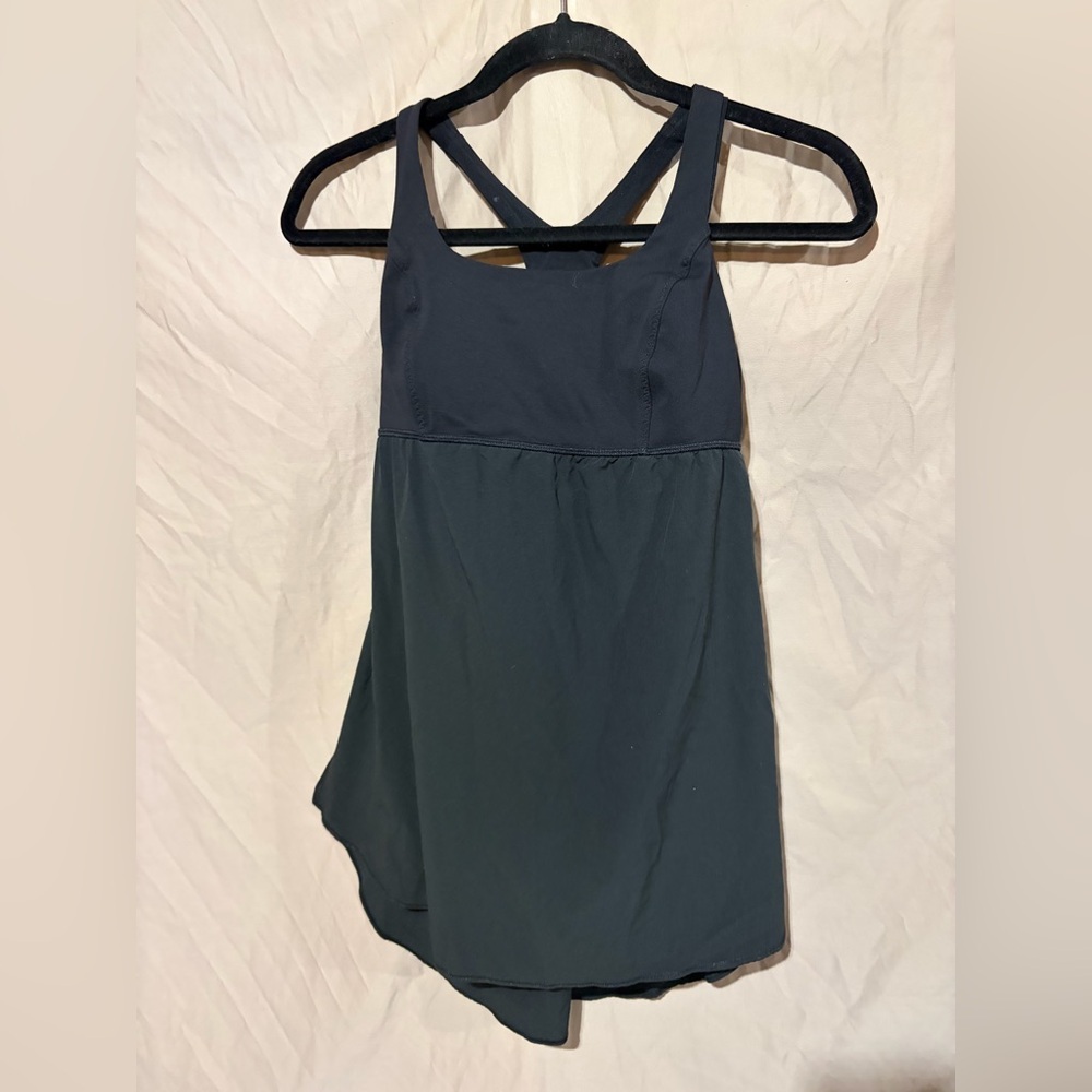 Lululemon tank top